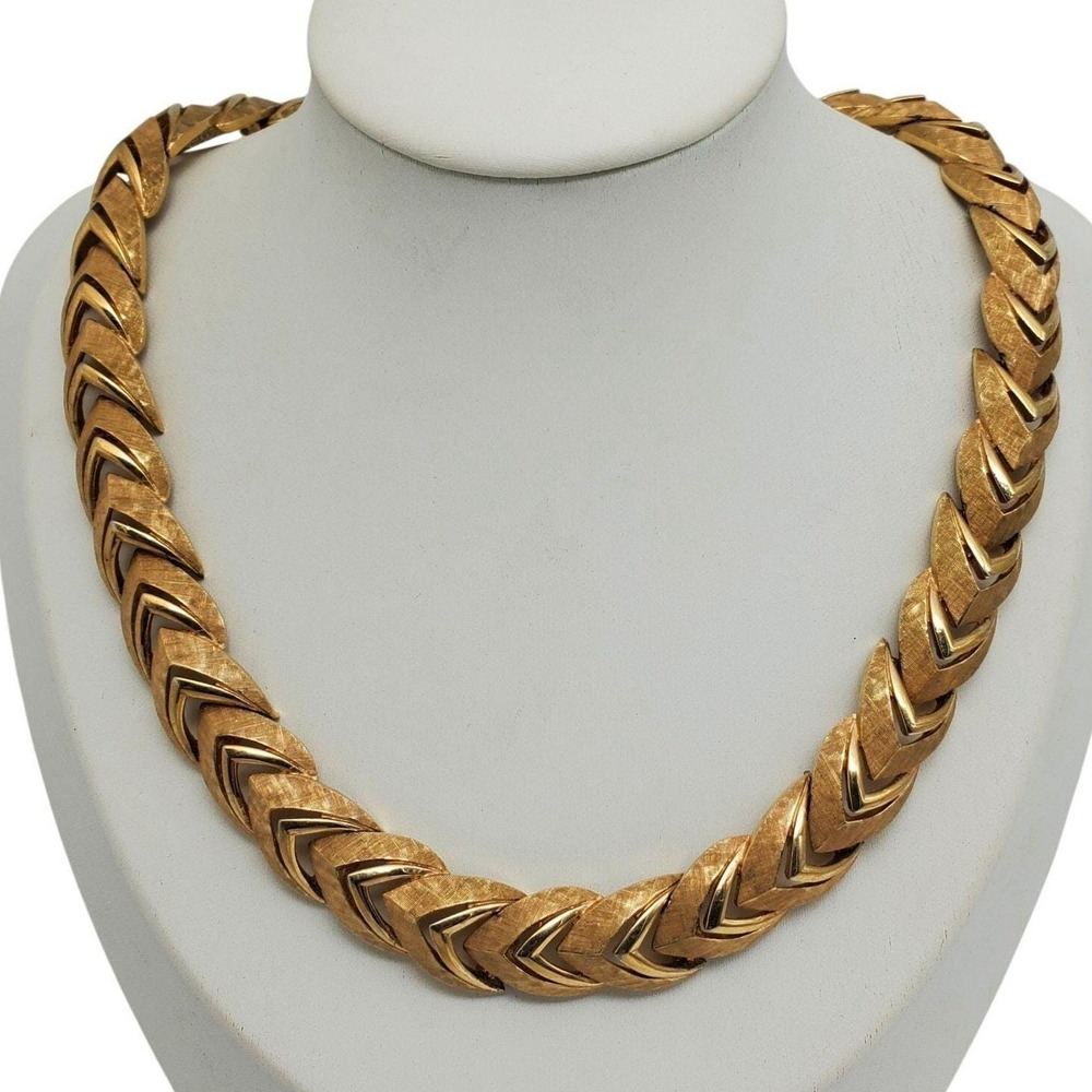 Marcel Boucher Gold Choker Necklace‎ Chevron Arrow Link Chain Brushed Collar Vtg